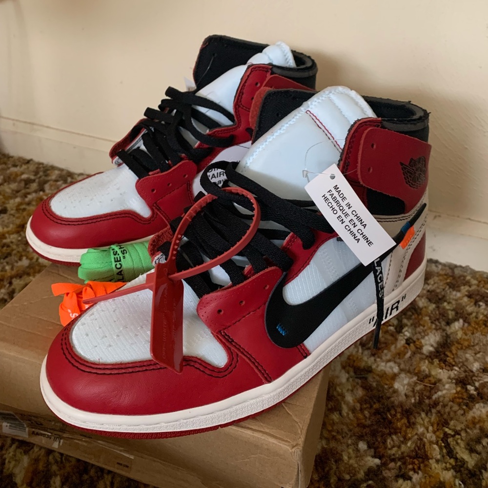 Nike Retro Jordan 1 X Off-White Chicago